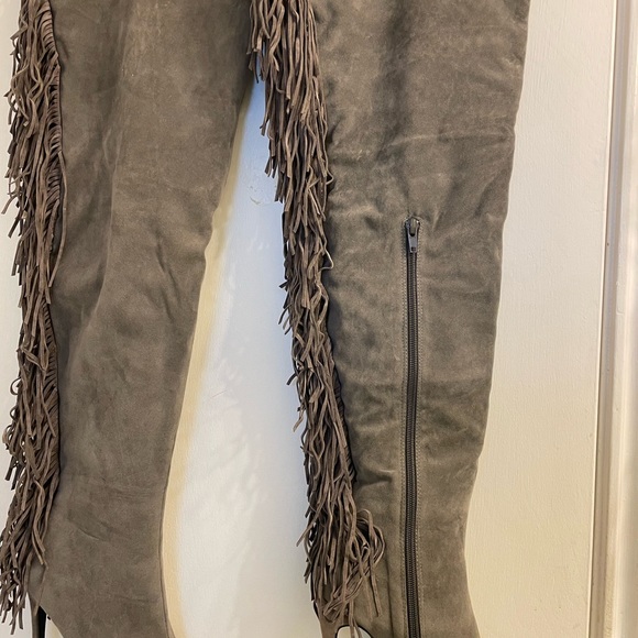 Scene - Picture 7 of 10